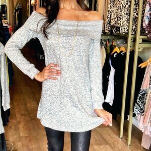 NWT Emerald Apparel Heather Gray Off Shoulder Tunic S